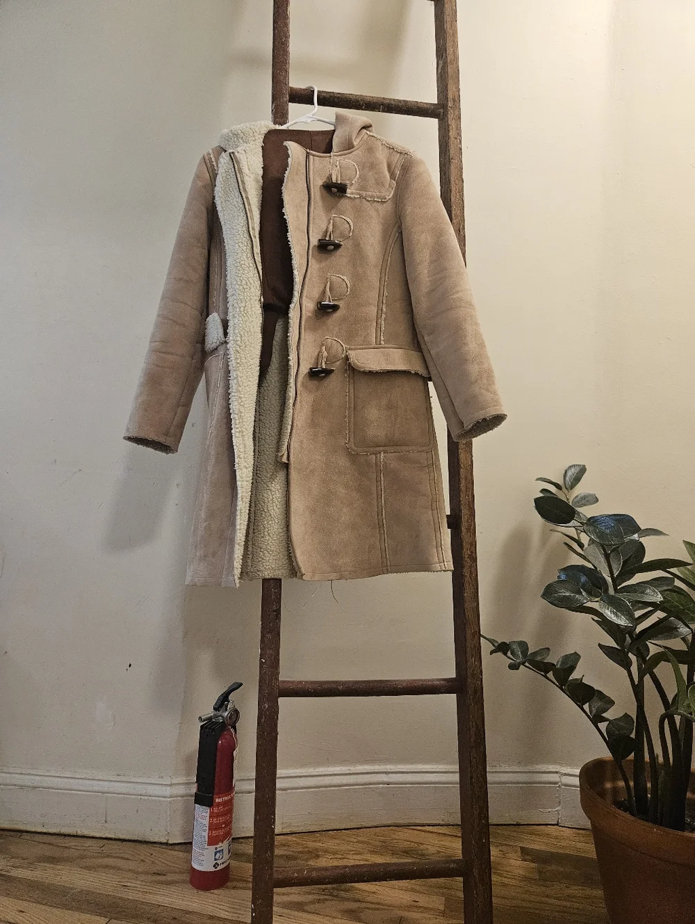 GAP Tan Shearling-Trim Toggle Trench Coat - Picture 6 of 6